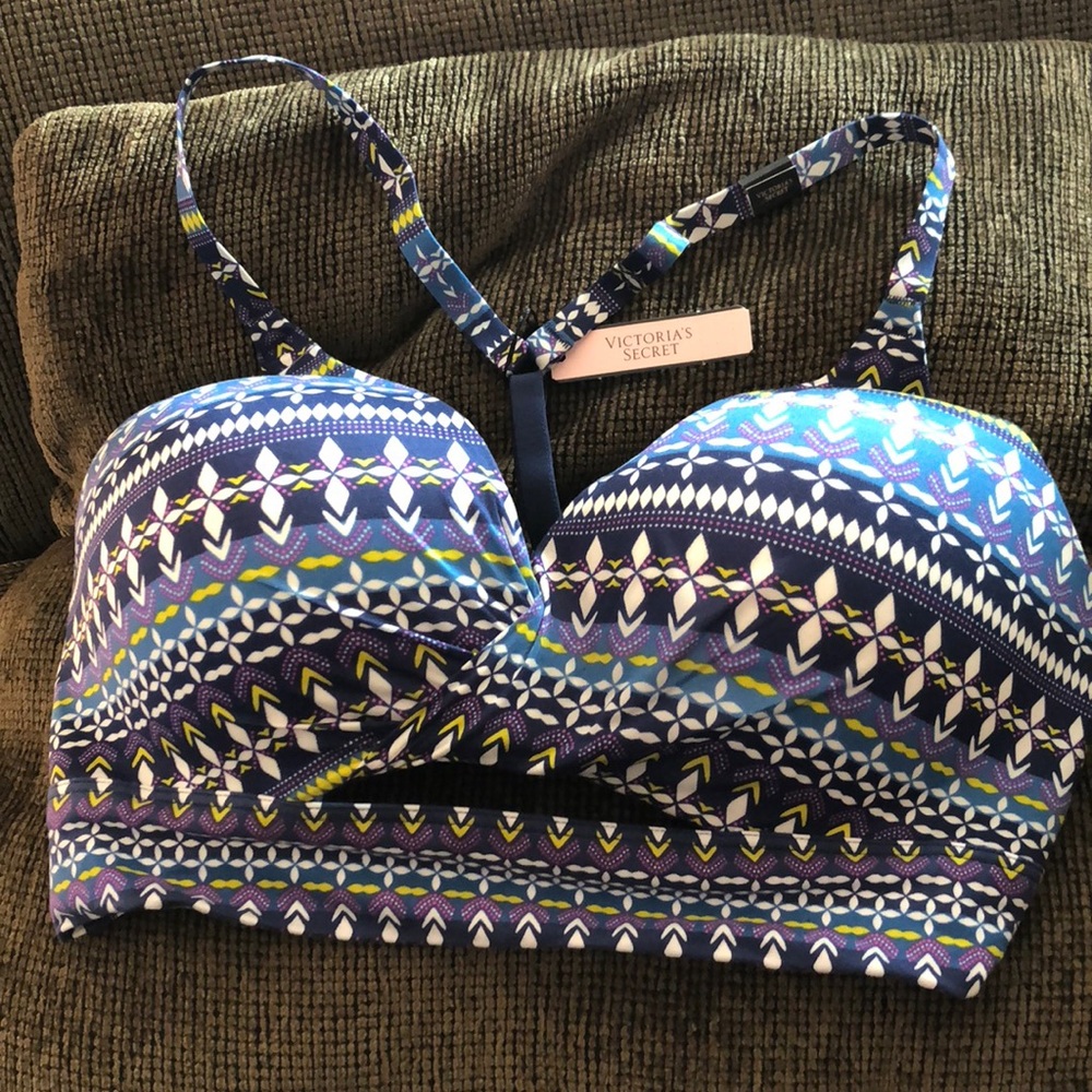 Victoria Secret Wire Less Bra